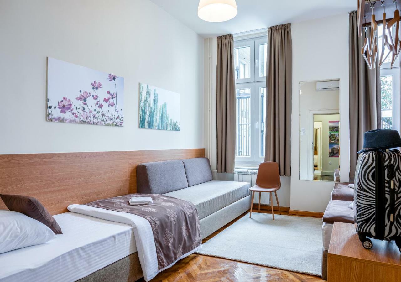 Booking En Suite Belgrade Luaran gambar