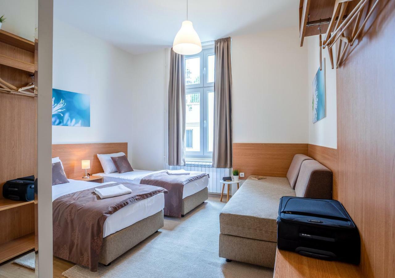 Booking En Suite Belgrade Luaran gambar